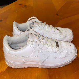 Nike Air Force 1 White